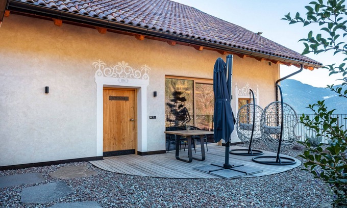 Soprabolzano Apartment | Apartment "Spornberg Mountain Living Westberg" with Mountain View