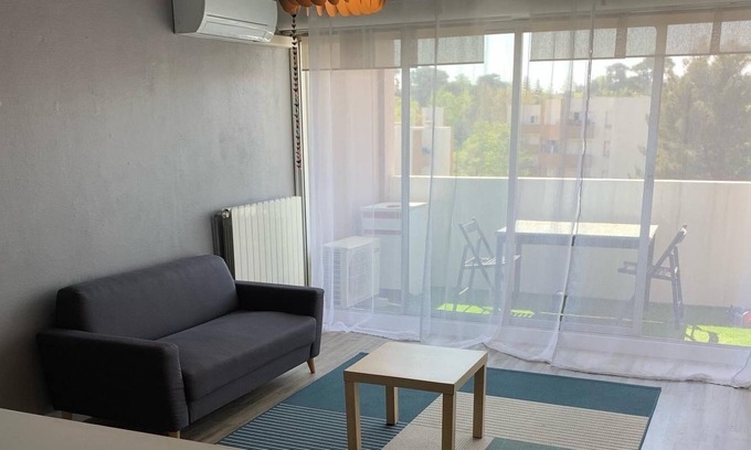 Residence Las Rebes Batiment House | Apartment T2, Bright, Air-conditioned, Spacious