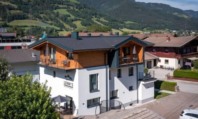 Bruck an der Grossglocknerstrasse Apartment | Apartment Top 6 by Interhome