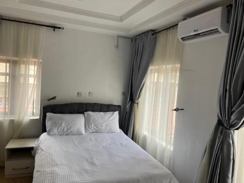 Enugu Apartment | Apartment Two Oranges SH