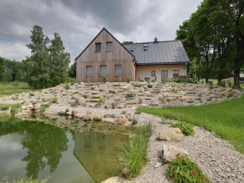 Korenov Apartment | Apartment U Krále-2 by Interhome
