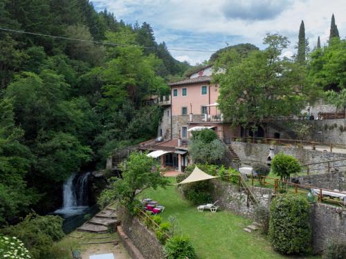 Loro Ciuffenna Apartment | Apartment Verde by Interhome