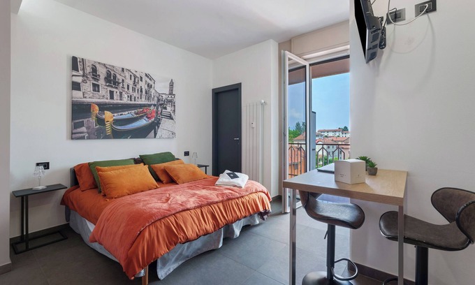 Gattico Apartment | Apartment 'Venezia' with Mountain View, Balcony and Wi-Fi