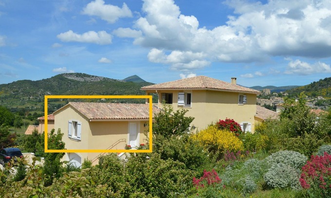 Montbrun-les-Bains Apartment | Apartment 'Villa Fleury' with Private Terrace, Balcony and Wi-Fi
