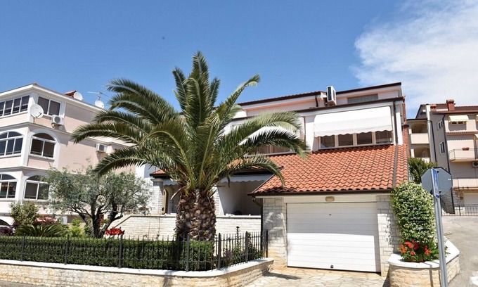 Brulo Apartment | Apartment Vita with Terrace and Garden View