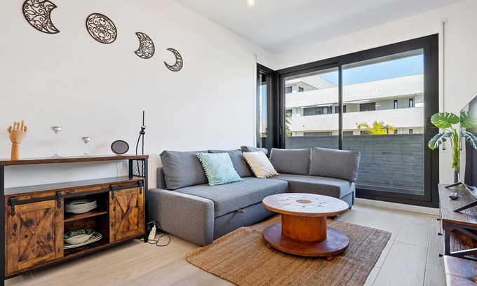 Roques Daurades Apartment | Apartment with pool, paddle tennis, pickleball, etc