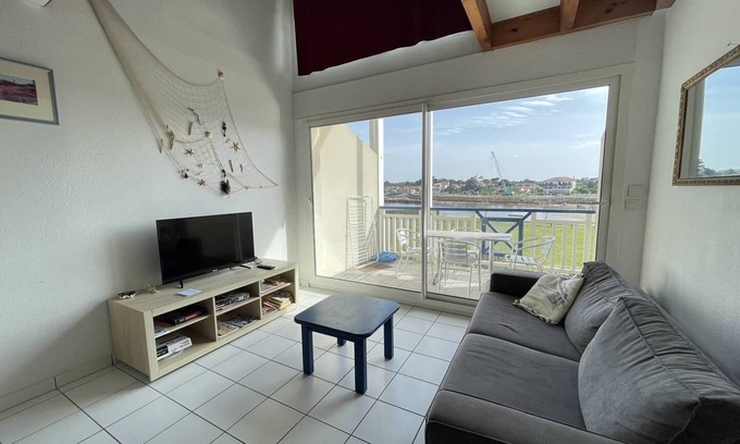 Mimizan-Plage Apartment | Apartment with a view of the stream for 4 people - Mimizan plage