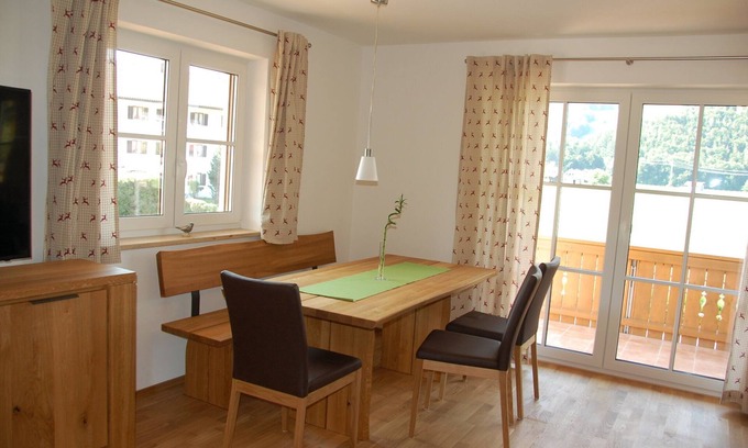 Unterwoessen Apartment | Apartment with balcony, 64,5 sqm, 2-4 persons, bedroom,