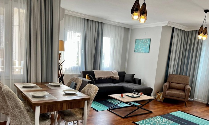 Seferihisar Apartment | Apartment with Balcony in Seferihisar