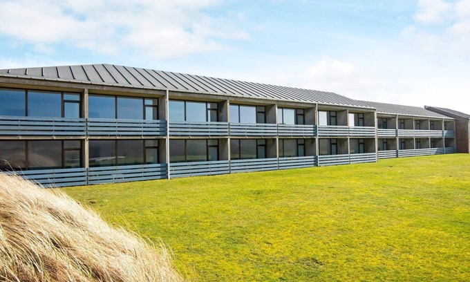 Vedersø Klit House | Apartment with shared kitchen in Holiday park