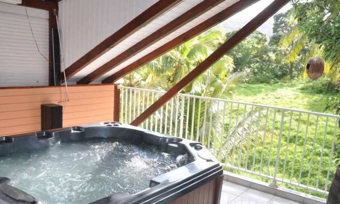 Sainte-Rose Cottage | Apartment with SPA in Creole villa - Car rental on request