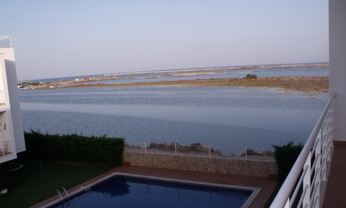 Fuseta Apartment | apartment with swimming pool and superb sea view