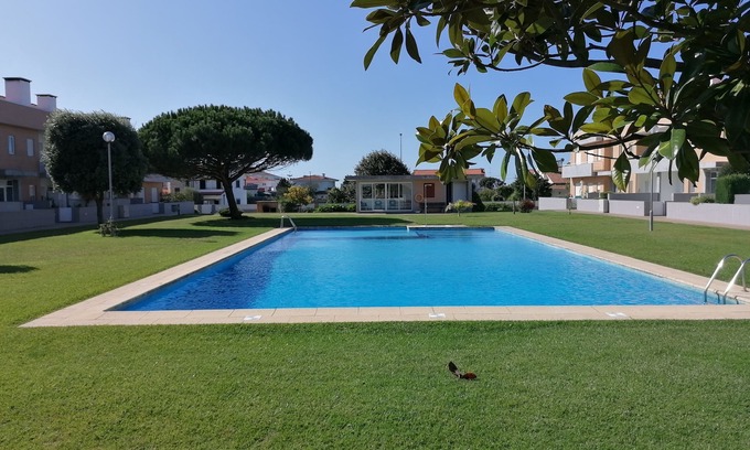 Marinhas Apartment | Apartment with Swimming Pool, close to the Sea, in Esposende - Portugal