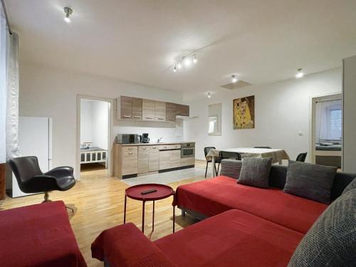 Marzahn Apartment | Apartments-Alt-Marzahn