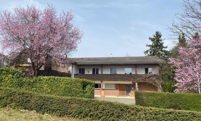 Kehrsatz Apartment | Apartments in Leafy Suburb