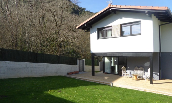 Busturia House | Apartments in Urdaibai
