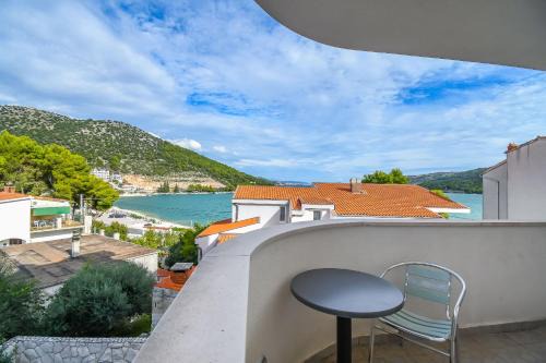 Marina Apartment | Apartments Jakov