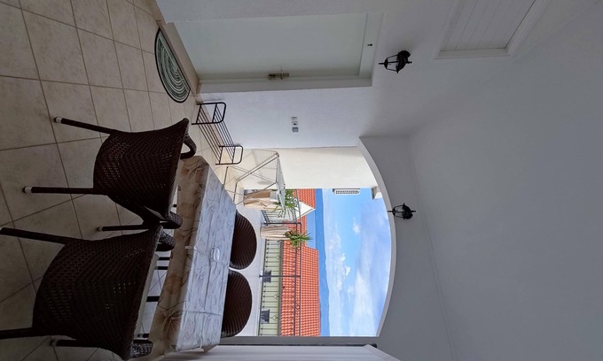 Bol Apartment | Apartments Karlo (26721-A1) - Bol - island Brac