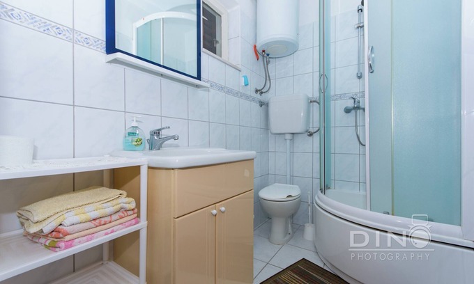 Arbanija Apartment | Apartments Lela next to the beach