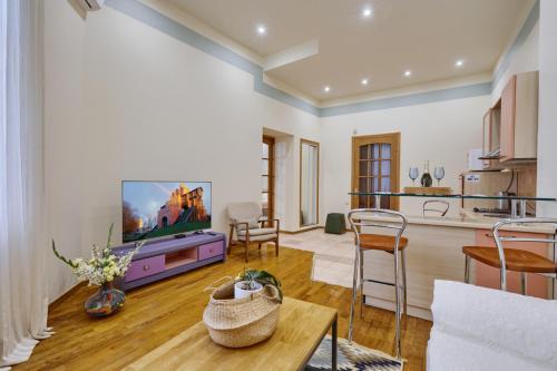 Verkhnie Misto Apartment | Apartments near the Golden Gate