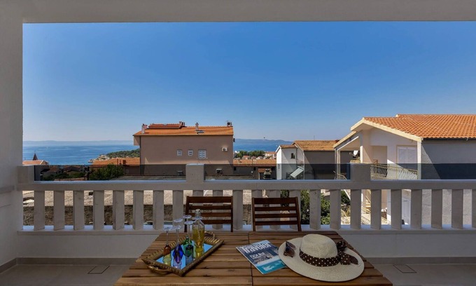 Bidol Apartment | Apartments Prgo (11254-A2) - Makarska