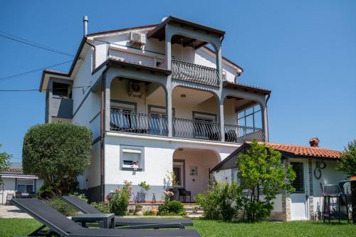 Secovlje Apartment | Apartments Villa Bazilika