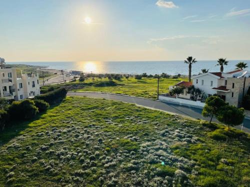 Paphos Apartment | Apartments with a luxurious location near the sea