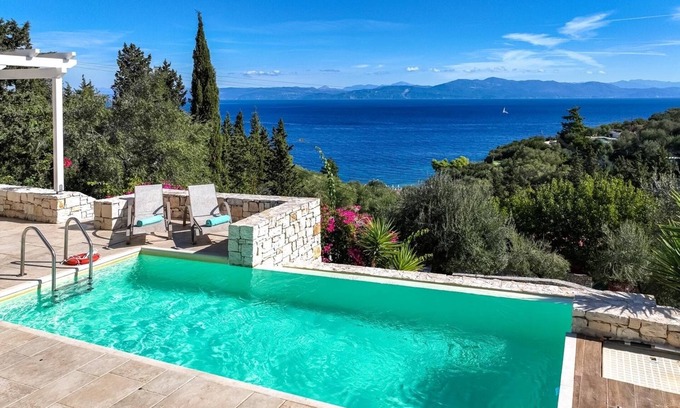 Katsimatika Villa | Apeiron II Villa - Modern, Pool, walk to Gaios