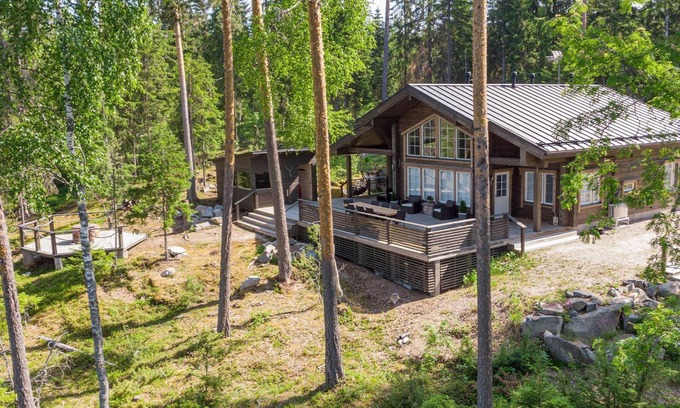 Kuorevesi House | Apilan Rauha by Interhome