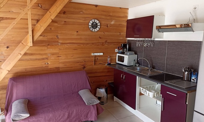 Saint-Genies-de-Malgoires Apartment | Appartement Cosy/maison en Bois/Sud de la France