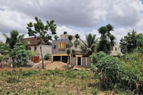 Lome Apartment | Appart Chambre Salon meublé