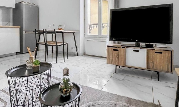 Villeneuve-Saint-Georges Apartment | Appartement Moderne et Lumineux à 5 min du RER et 15 min de L'aeroport