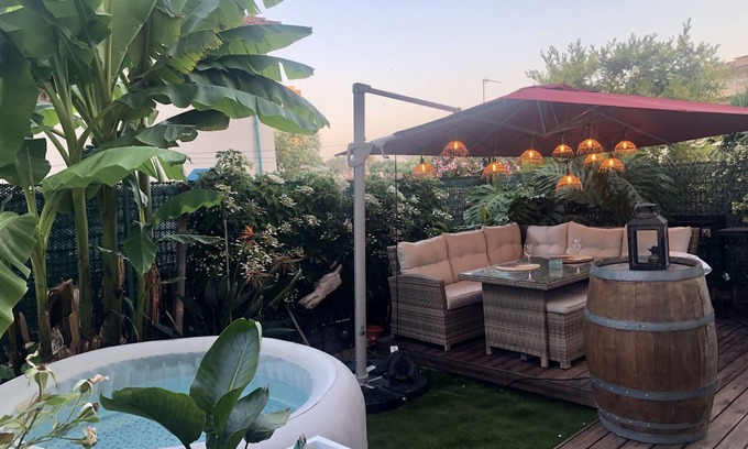 Antibes Apartment | Appart, garden, Jacuzzi, Antibes close to town center, Parking