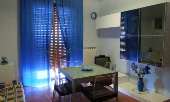 San Tommaso Tre Archi Apartment | Appartamento Prima Fila Mare