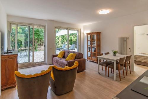 Quartiere XX Ardeatino Apartment | Appartamenti Tre Fontane