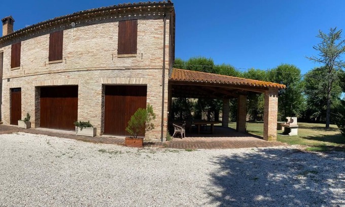 Molino Apolloni House | Appartamento "arance" Immerso nel Verde Delle Colline Marchigiane