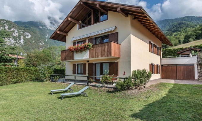 Dorsino Apartment | Appartamento dorsino