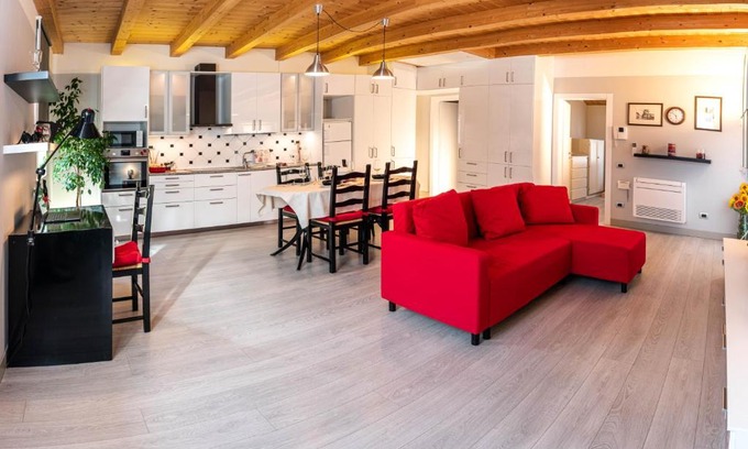 Casteldidone Apartment | Appartamento incantevole con parcheggio privato