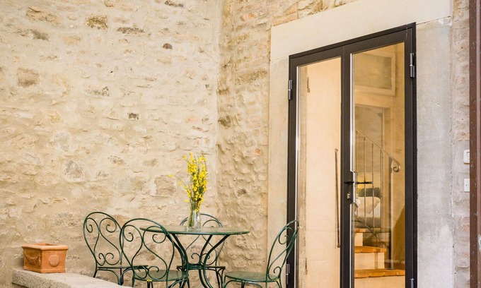 Cortona Old Town Apartment | Appartamento La Corte