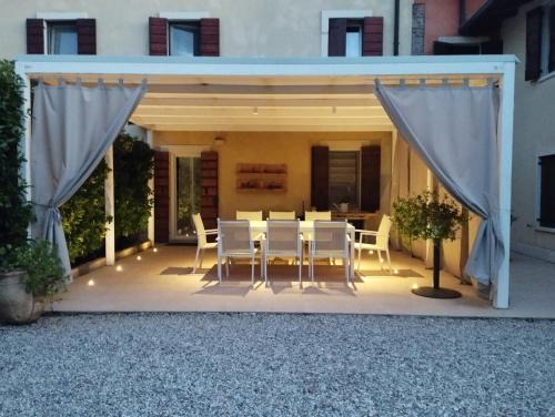 Sud Apartment | Appartamento La Corte Verona