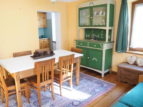 Auronzo di Cadore Apartment | Appartamento La Giasena - Vista Lago