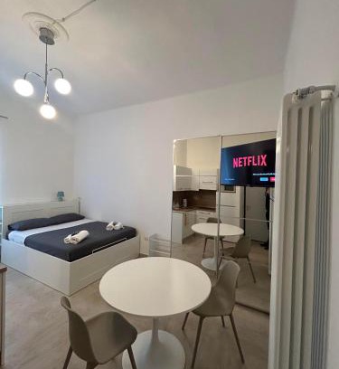 Est Apartment | Appartamento Monolocale a Verona