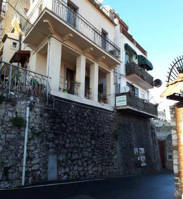 Taormina City Centre Apartment | appartamento odeon