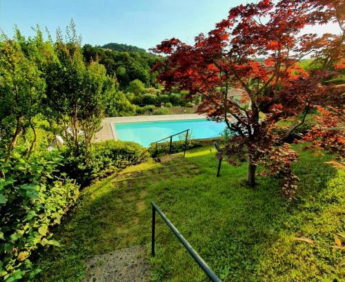 Soiano del Lago Apartment | Appartamento Stropea con giardino privato e piscina