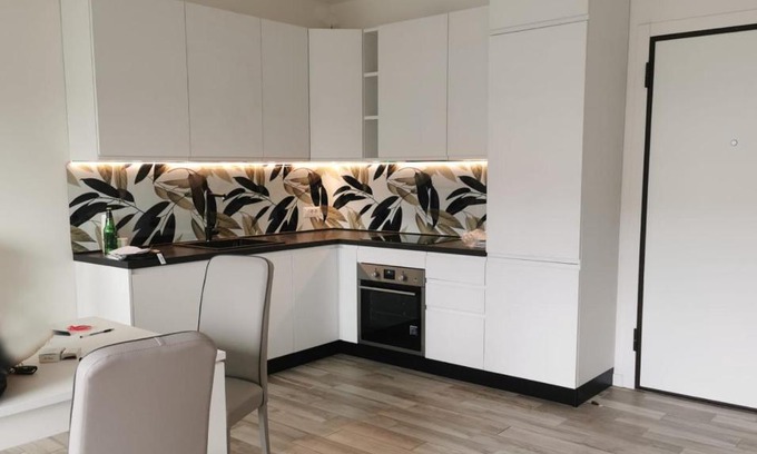Marebello Apartment | Appartamento Valeria 2 camere, 2 bagni sul parco