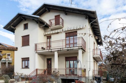 Ponderano Apartment | Appartamento vista Alpi biellesi