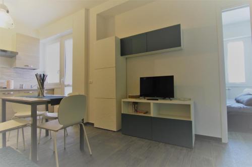 Florence Apartment | Appartamento Zona Torregalli Nuvola Rossa