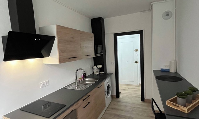 Saint-Andre-lez-Lille Apartment | Appartement Proche de la Citadelle