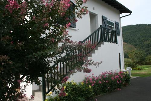 Ispoure Apartment | Appartement Chez Pascaline