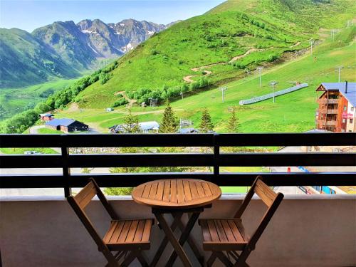 Gouaux-de-Larboust Apartment | Appartement à la montagne avec vue Imprenable
